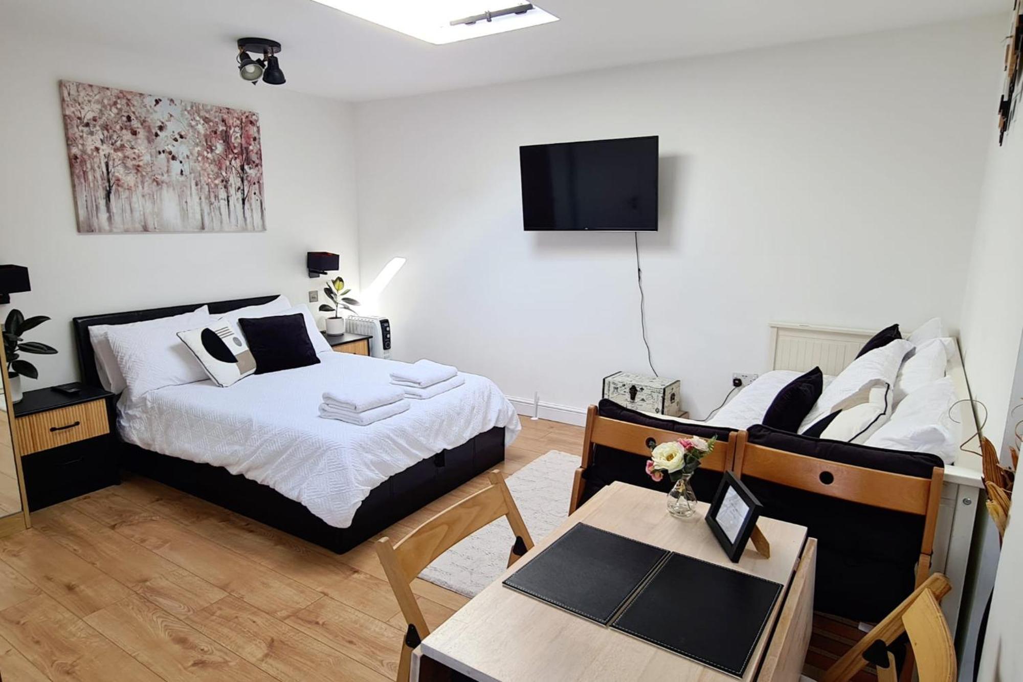 Canterbury Romantic Modern Home Goodnestone  Εξωτερικό φωτογραφία