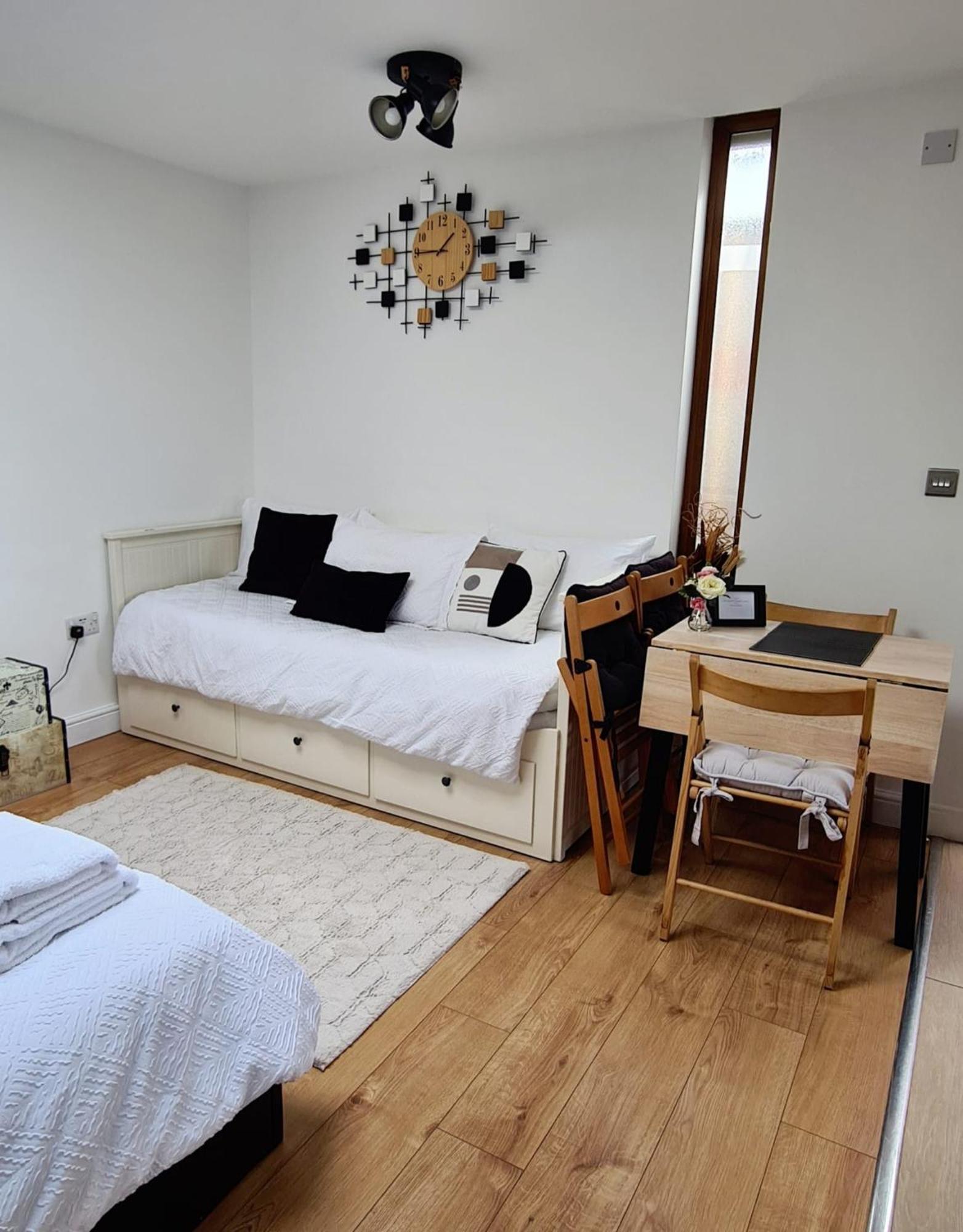 Canterbury Romantic Modern Home Goodnestone  Εξωτερικό φωτογραφία