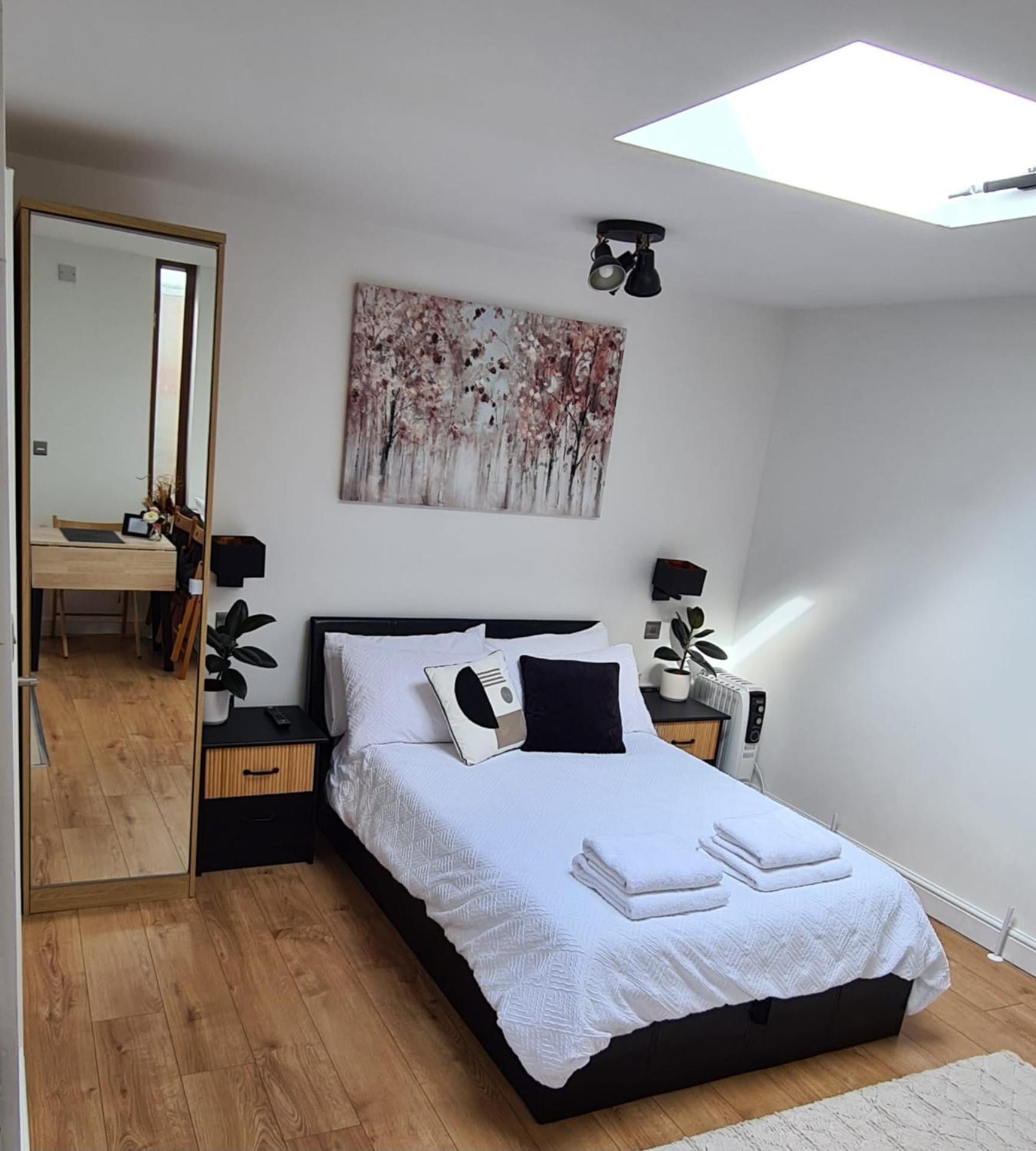 Canterbury Romantic Modern Home Goodnestone  Εξωτερικό φωτογραφία