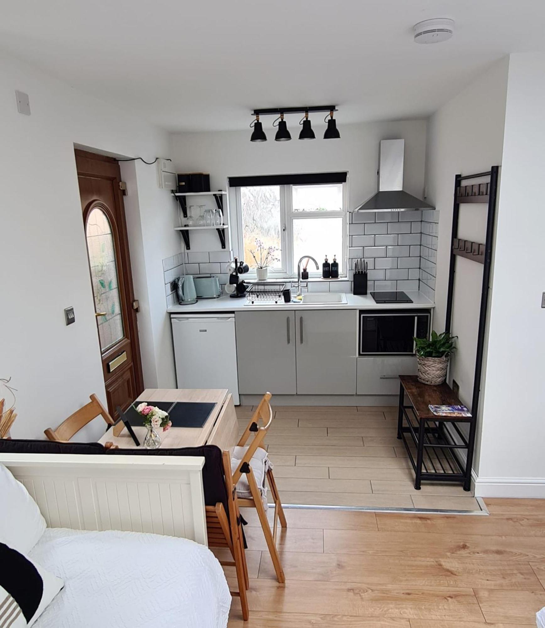 Canterbury Romantic Modern Home Goodnestone  Εξωτερικό φωτογραφία